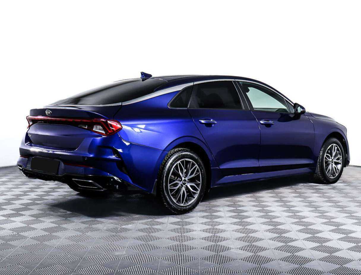 Kia K5 2021 года с пробегом. Фото: #4