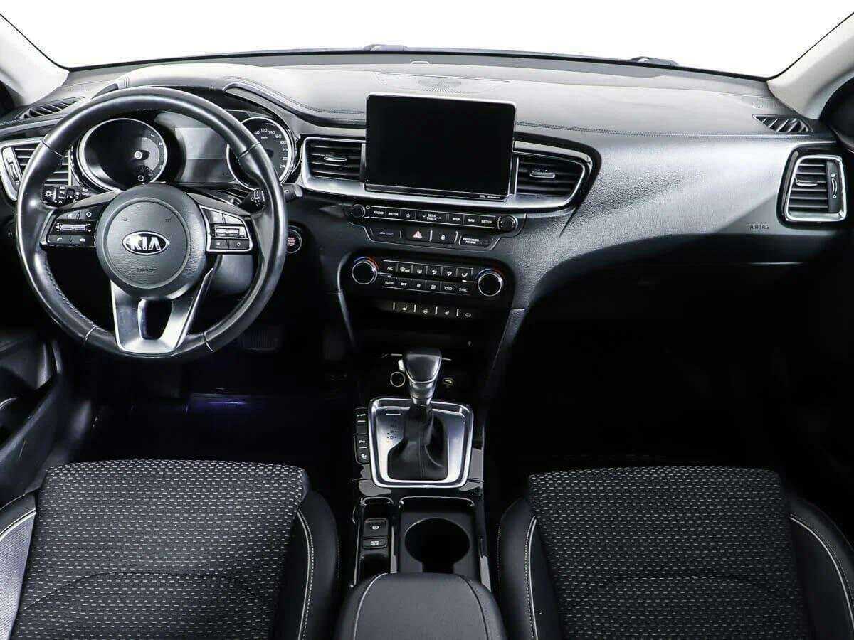 Kia Ceed 2018 года с пробегом. Фото: #11