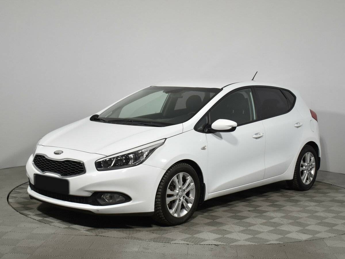 Kia Ceed 2013 года с пробегом. Посмотреть фото