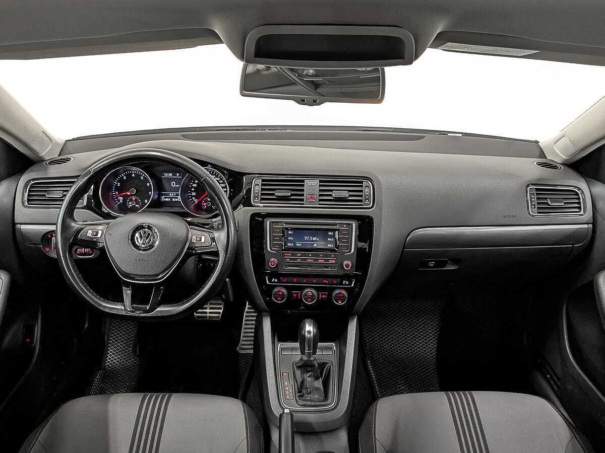 Volkswagen Jetta 2016 года с пробегом. Фото: #13