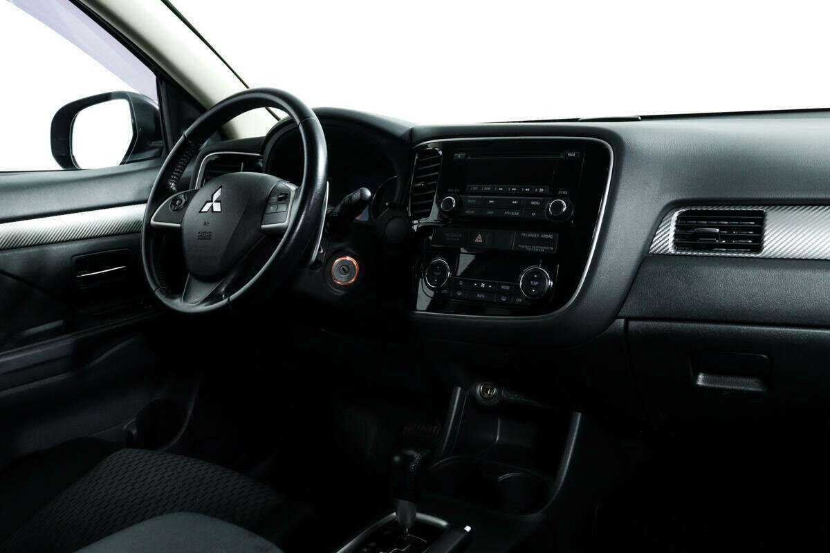 Mitsubishi Outlander 2014 года с пробегом. Фото: #8