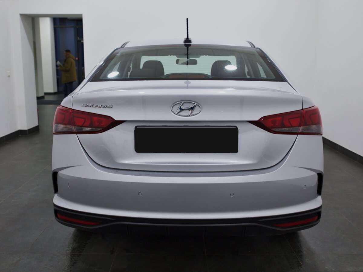Hyundai Solaris 2021 года с пробегом. Фото: #3