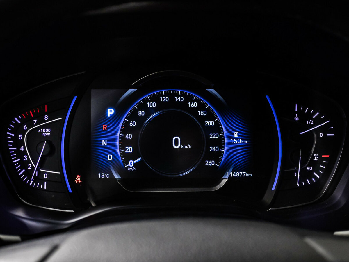 Hyundai Santa Fe 2019 года с пробегом. Фото: #7