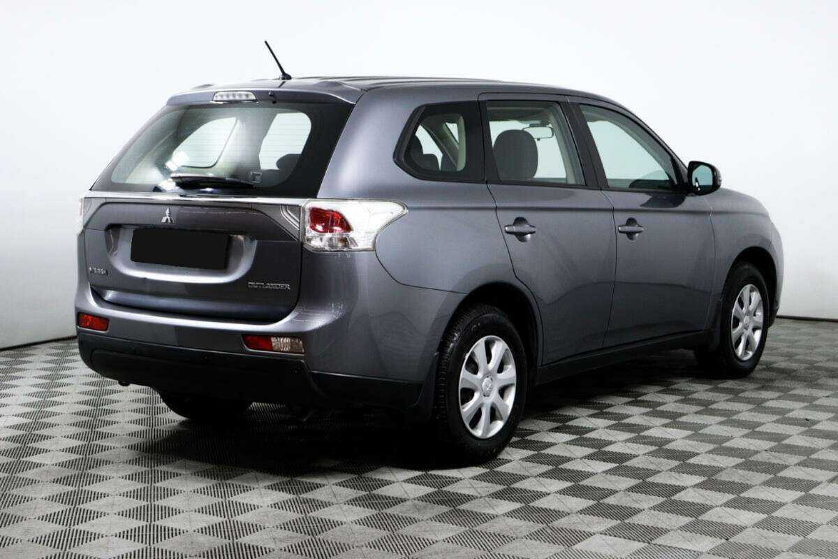 Mitsubishi Outlander 2012 года с пробегом. Фото: #4