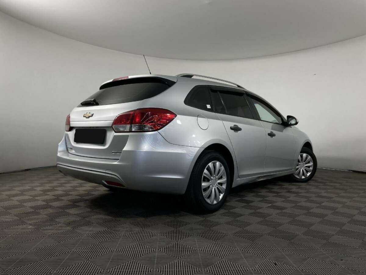 Chevrolet Cruze 2014 года с пробегом. Фото: #4