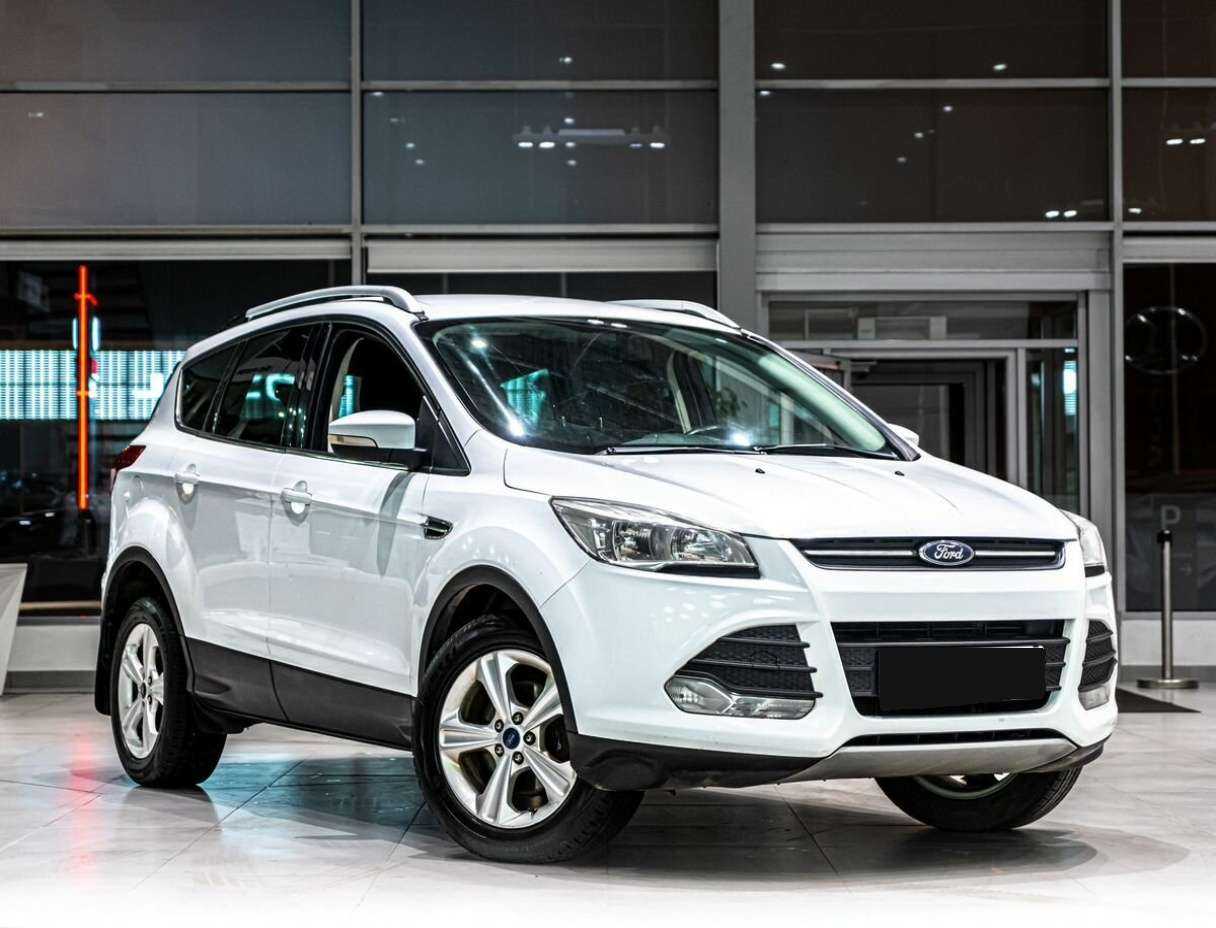 Ford Kuga 2014 года с пробегом. Фото: #1