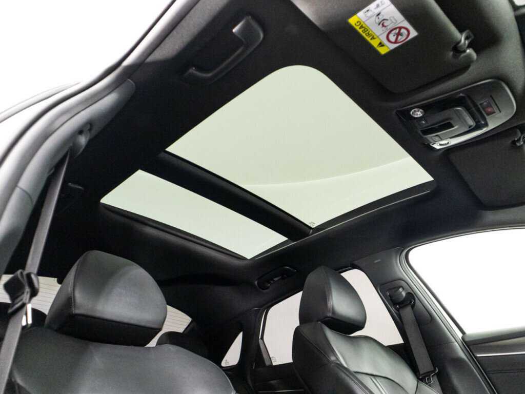 Kia K5 2021 года с пробегом. Фото: #24