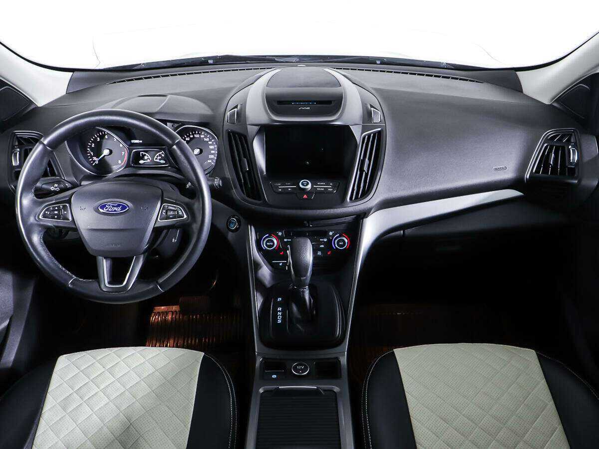 Ford Kuga 2019 года с пробегом. Фото: #10