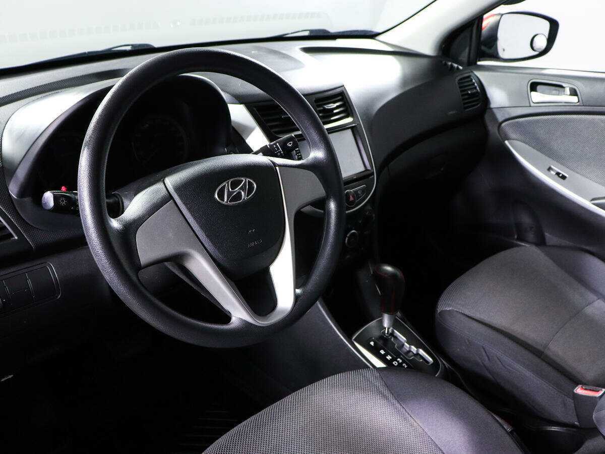 Hyundai Solaris 2013 года с пробегом. Фото: #11