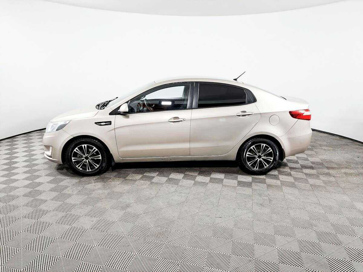 Kia Rio 2013 года с пробегом. Фото: #7