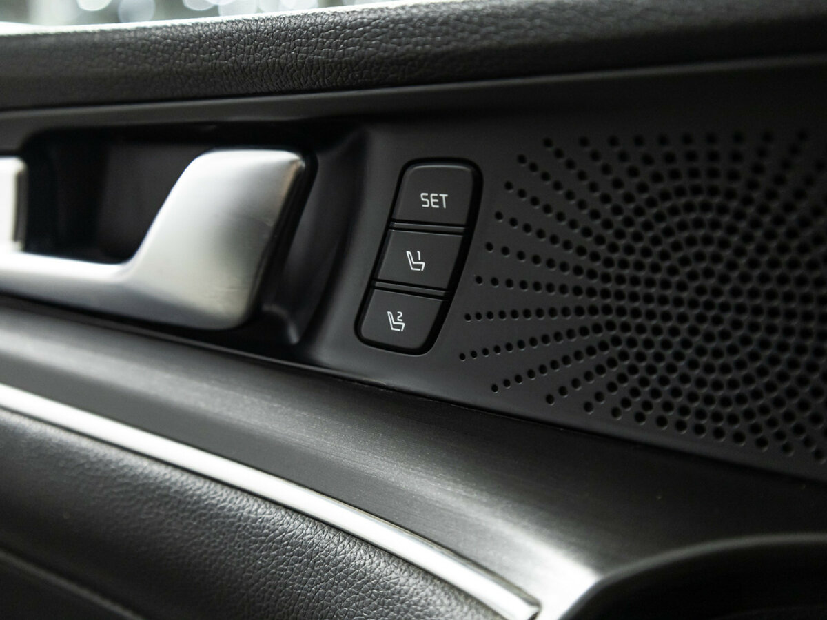 Kia K5 2021 года с пробегом. Фото: #14