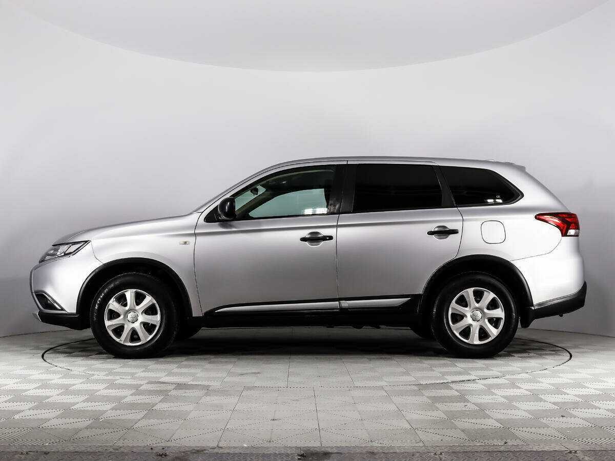 Mitsubishi Outlander 2018 года с пробегом. Фото: #7