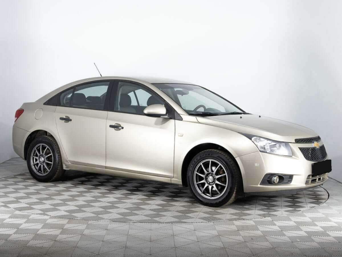Chevrolet Cruze 2012 года с пробегом. Фото: #2