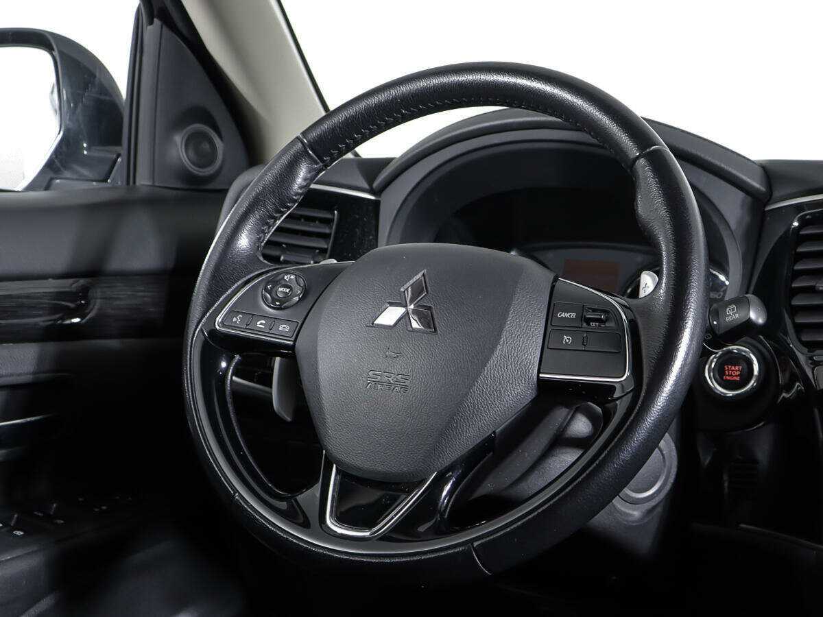 Mitsubishi Outlander 2016 года с пробегом. Фото: #14