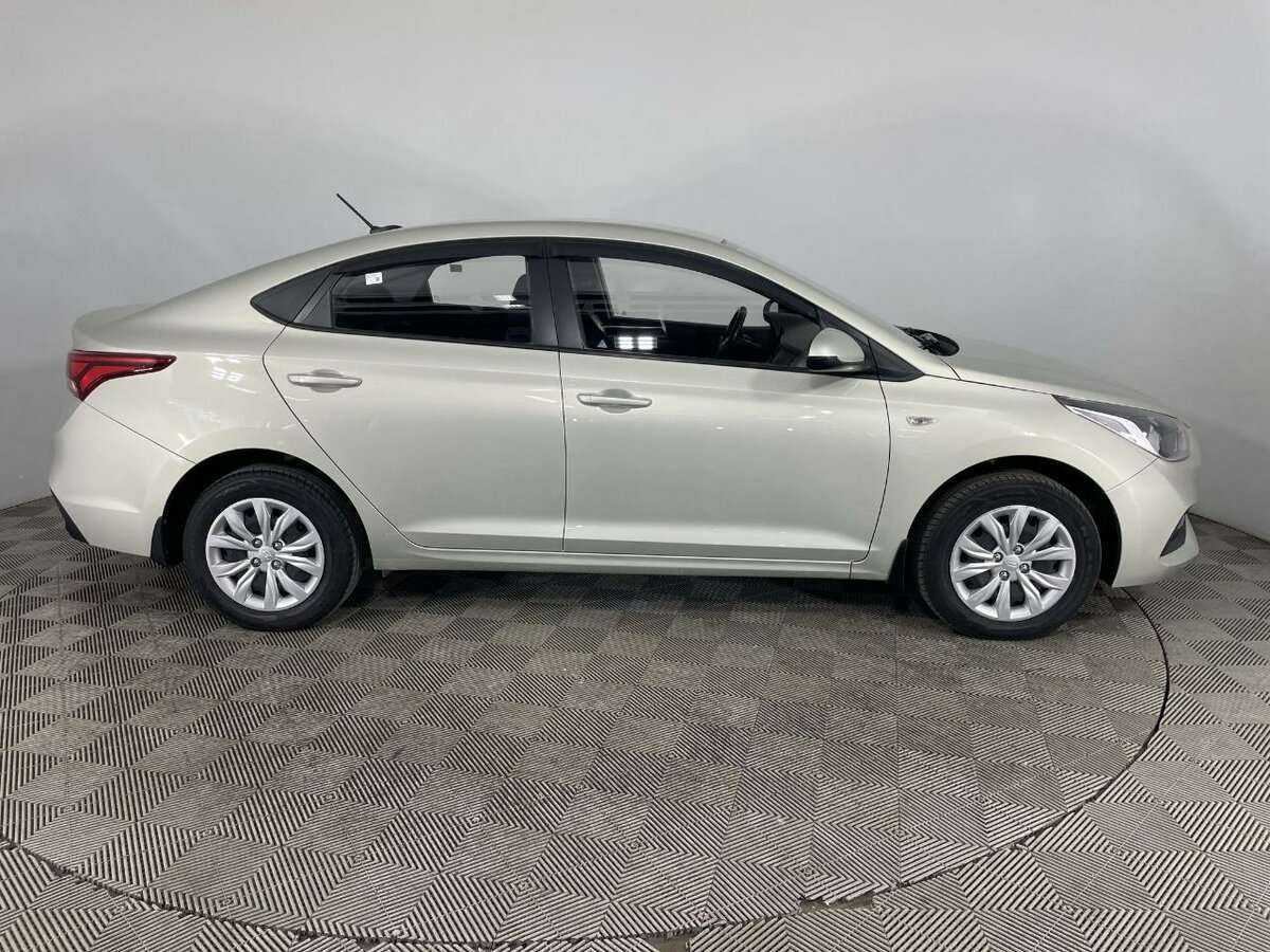 Hyundai Solaris 2018 года с пробегом. Фото: #3
