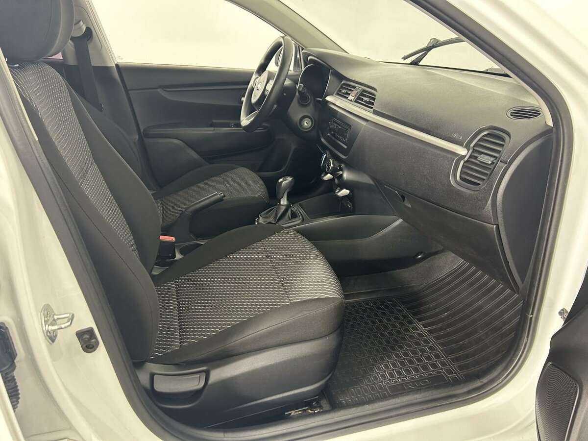 Kia Rio 2018 года с пробегом. Фото: #13