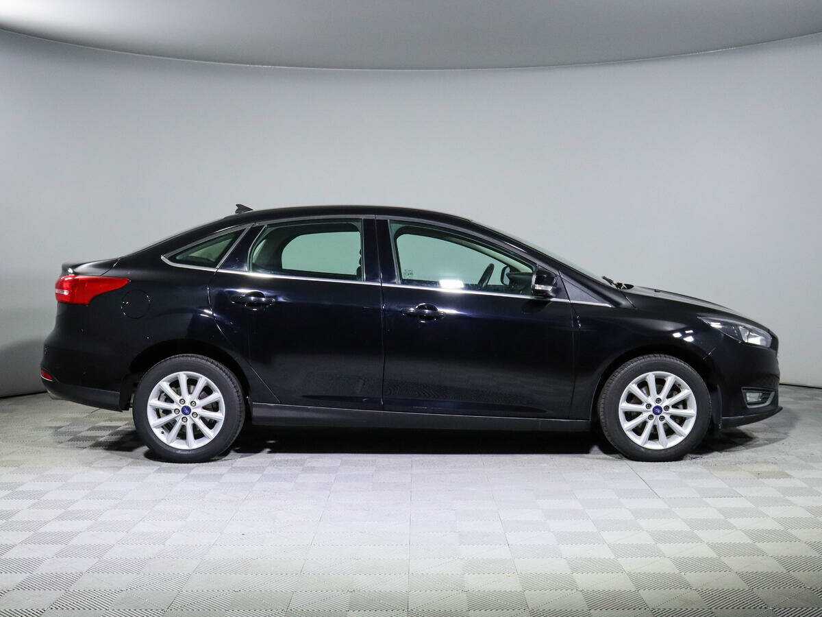 Ford Focus 2018 года с пробегом. Фото: #3