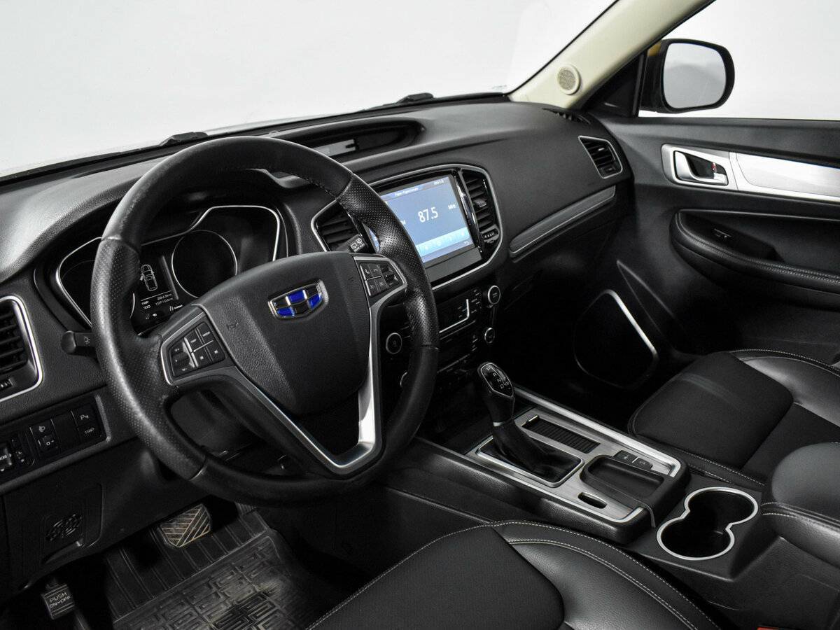 Geely Emgrand X7 2021 года с пробегом. Фото: #6
