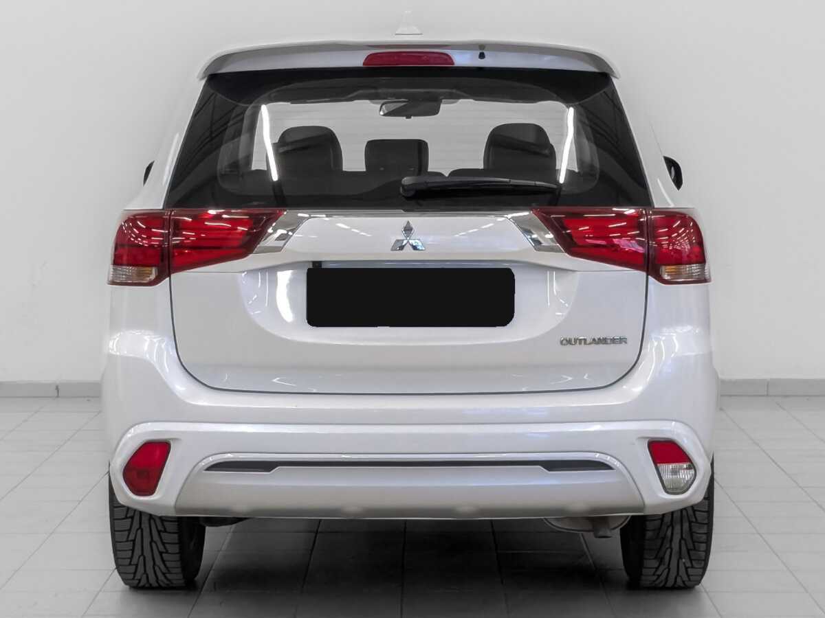 Mitsubishi Outlander 2022 года с пробегом. Фото: #5