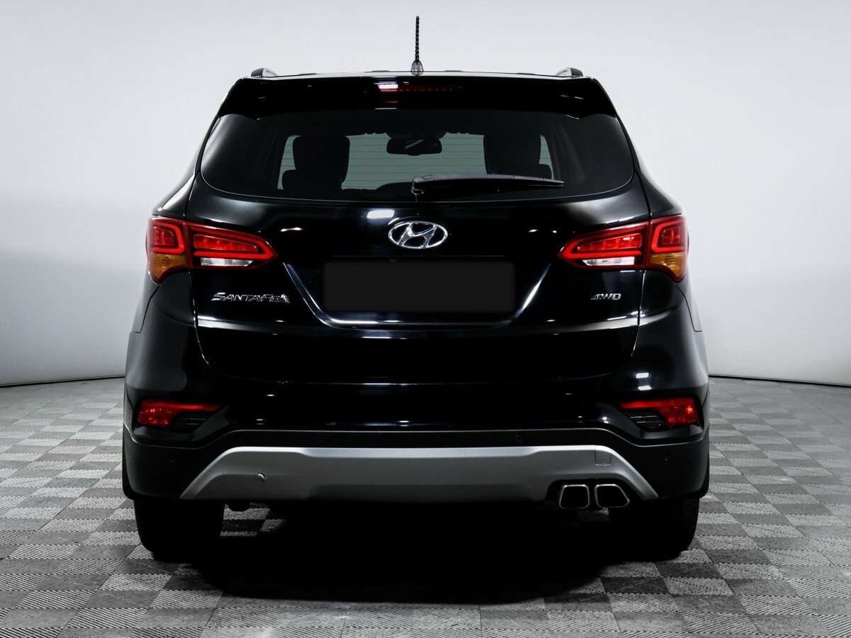 Hyundai Santa Fe 2015 года с пробегом. Фото: #4
