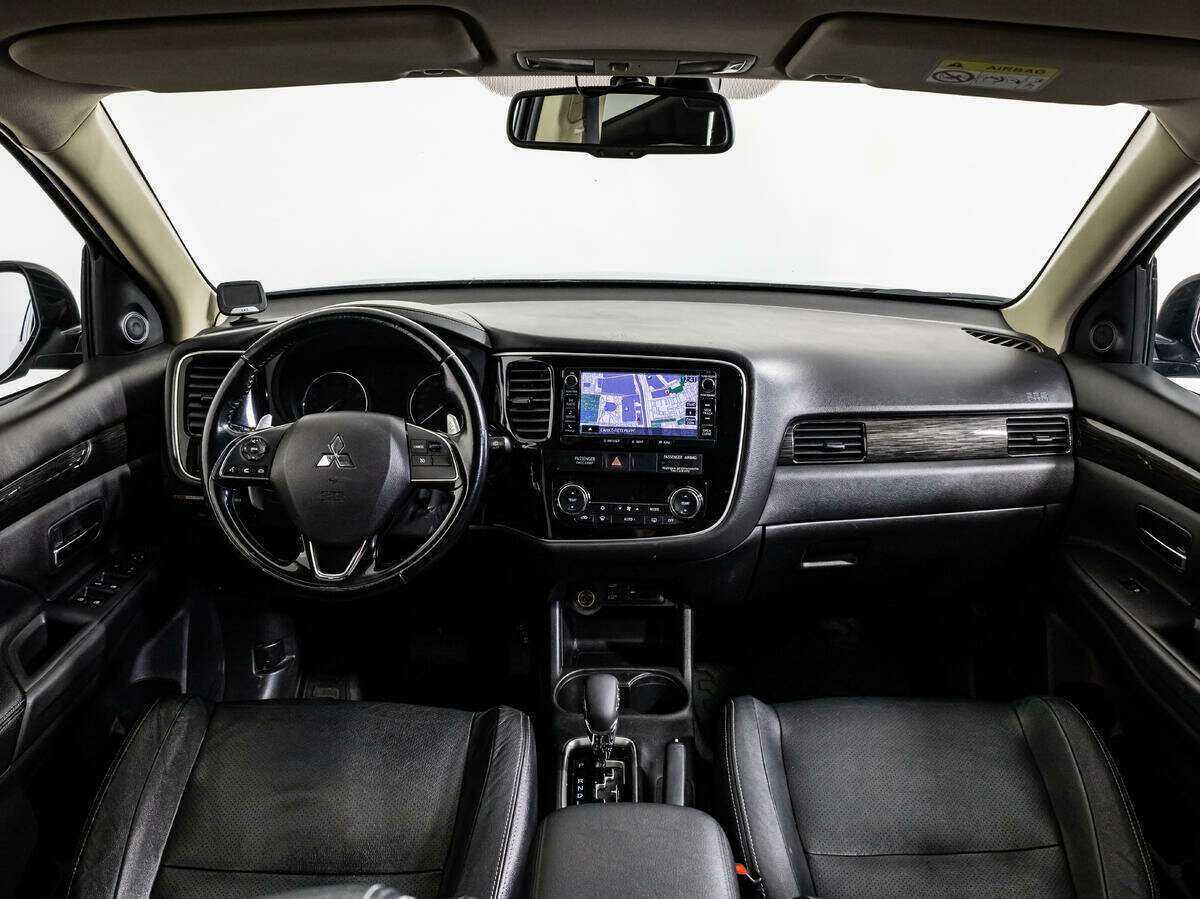 Mitsubishi Outlander 2016 года с пробегом. Фото: #12