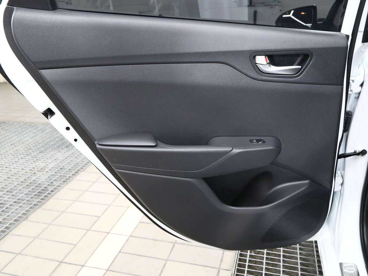 Hyundai Solaris 2021 года с пробегом. Фото: #8