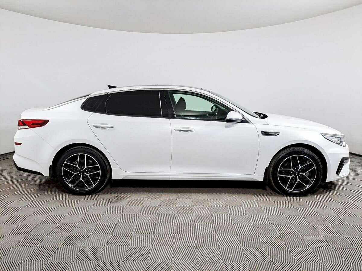 Kia Optima 2019 года с пробегом. Фото: #3