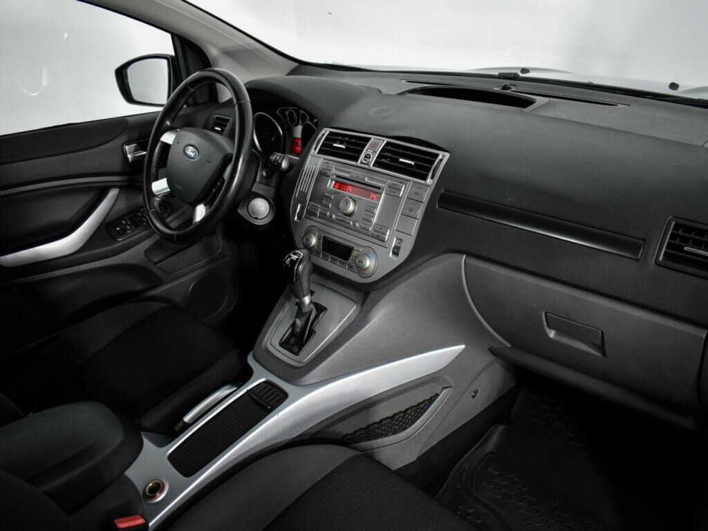 Ford Kuga 2012 года с пробегом. Фото: #12