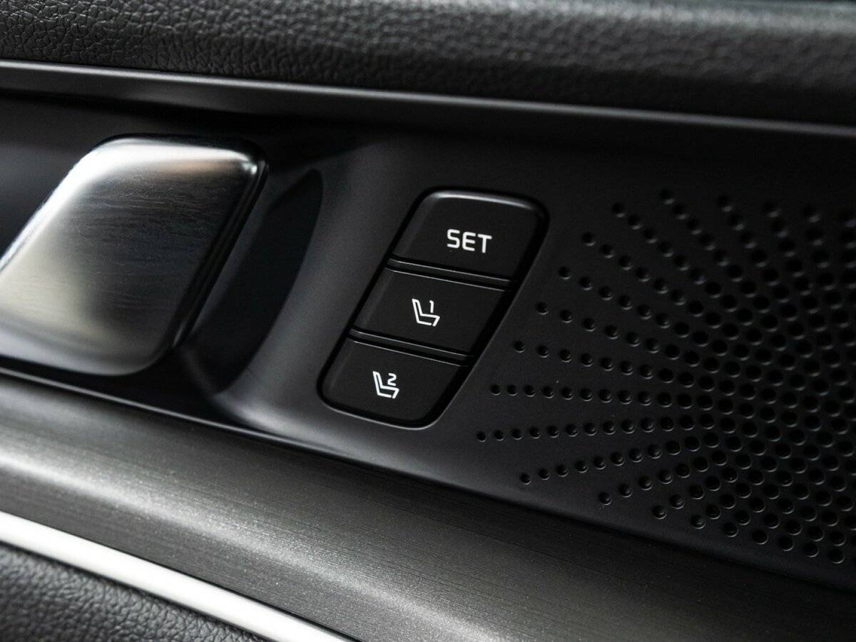 Kia K5 2021 года с пробегом. Фото: #18