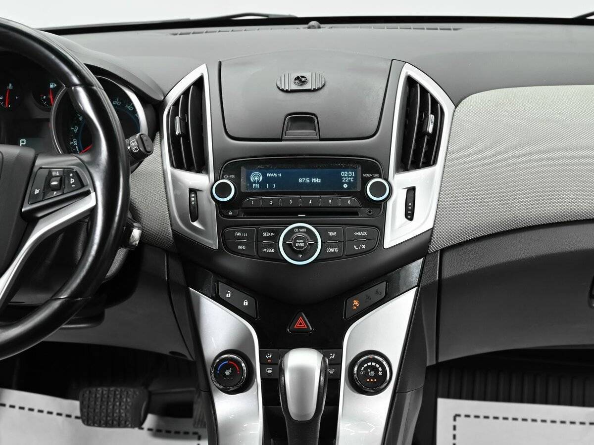 Chevrolet Cruze 2012 года с пробегом. Фото: #8