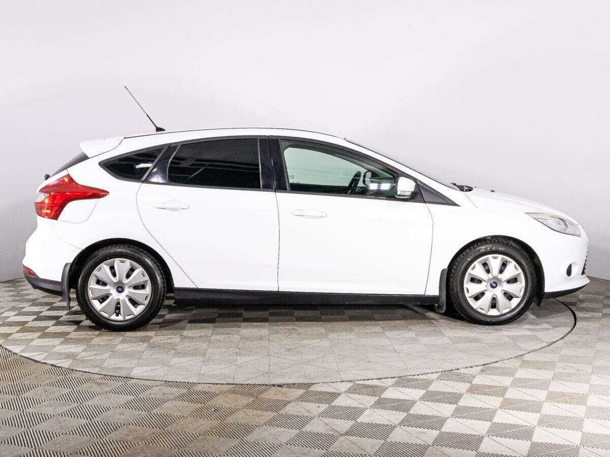 Ford Focus 2013 года с пробегом. Фото: #3