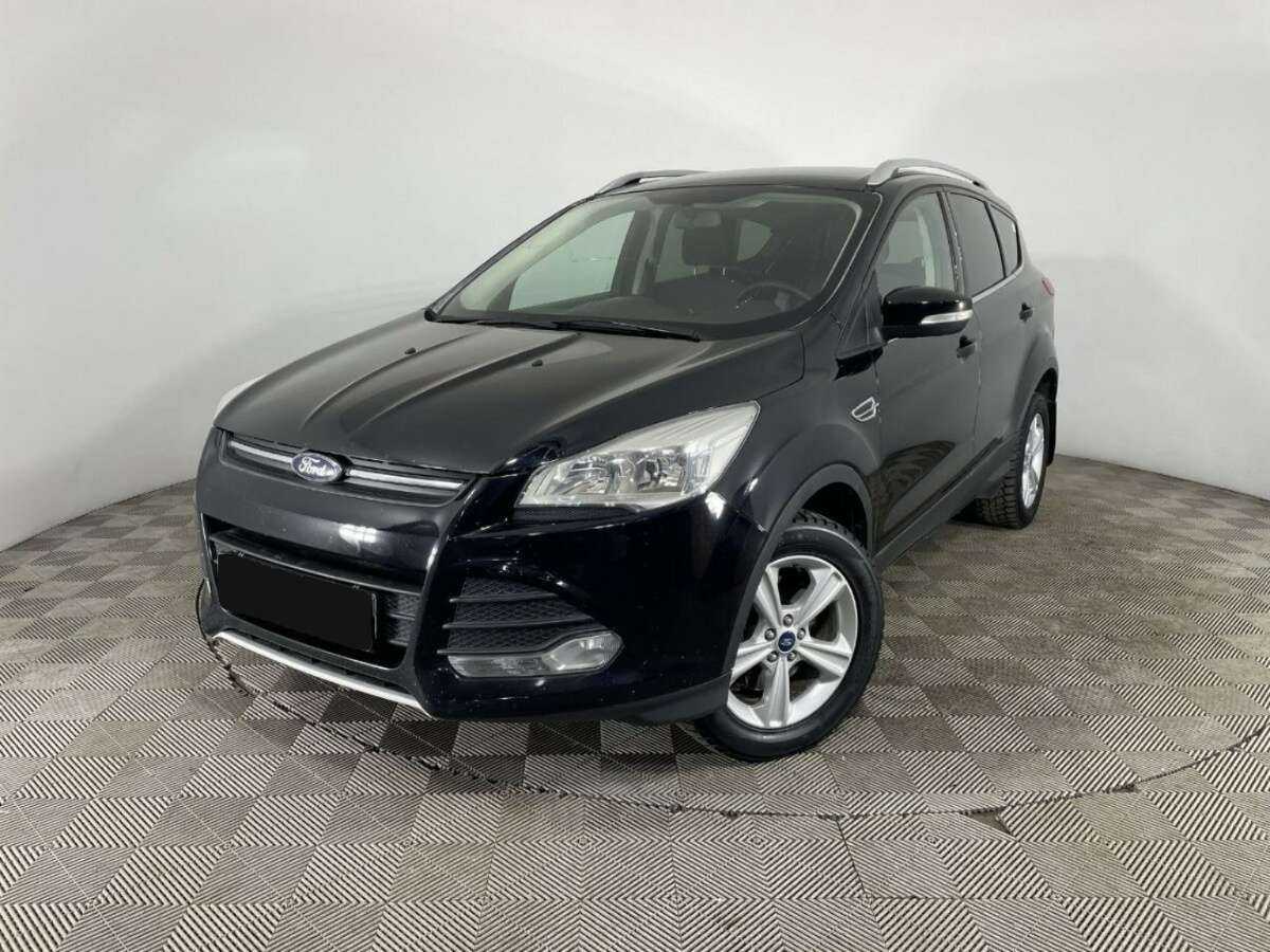 Ford Kuga 2013 года с пробегом. Посмотреть фото