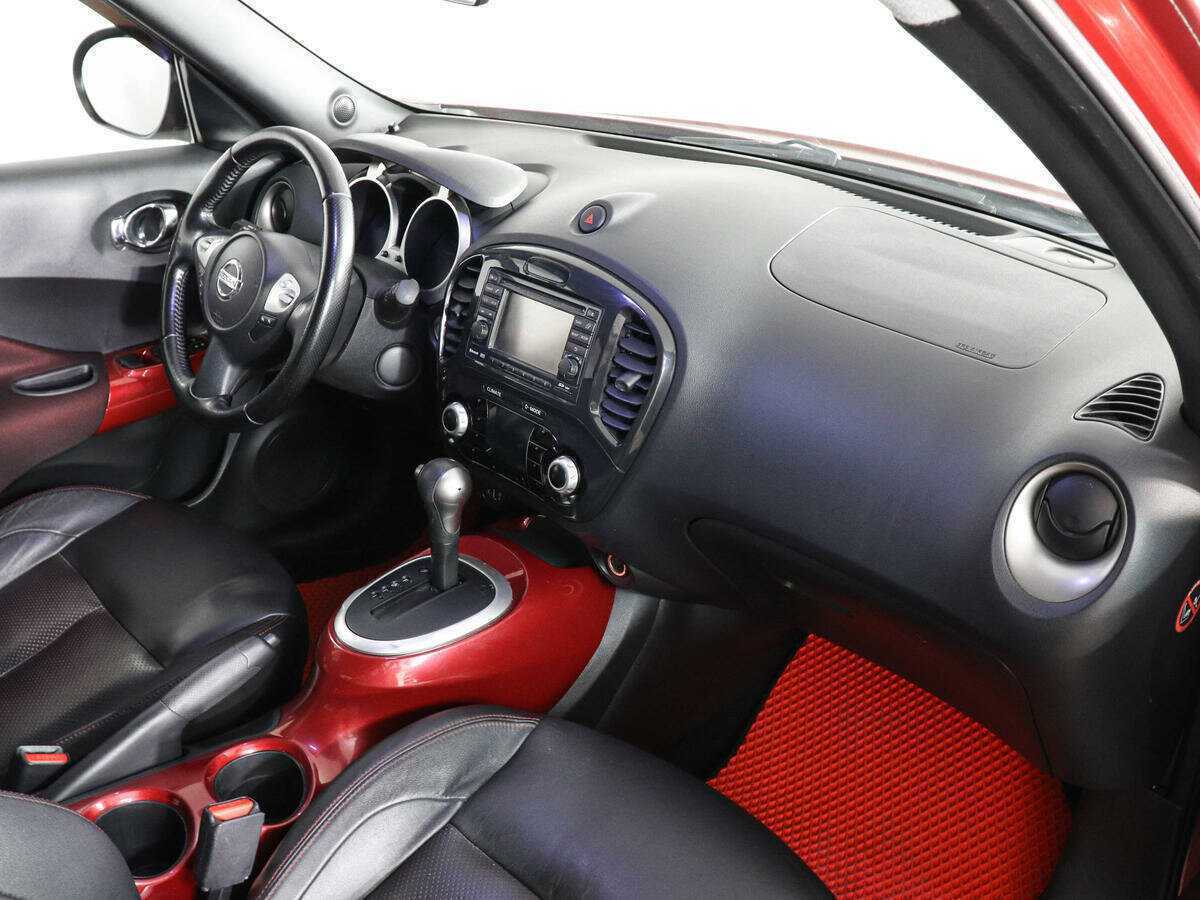 Nissan Juke 2012 года с пробегом. Фото: #9