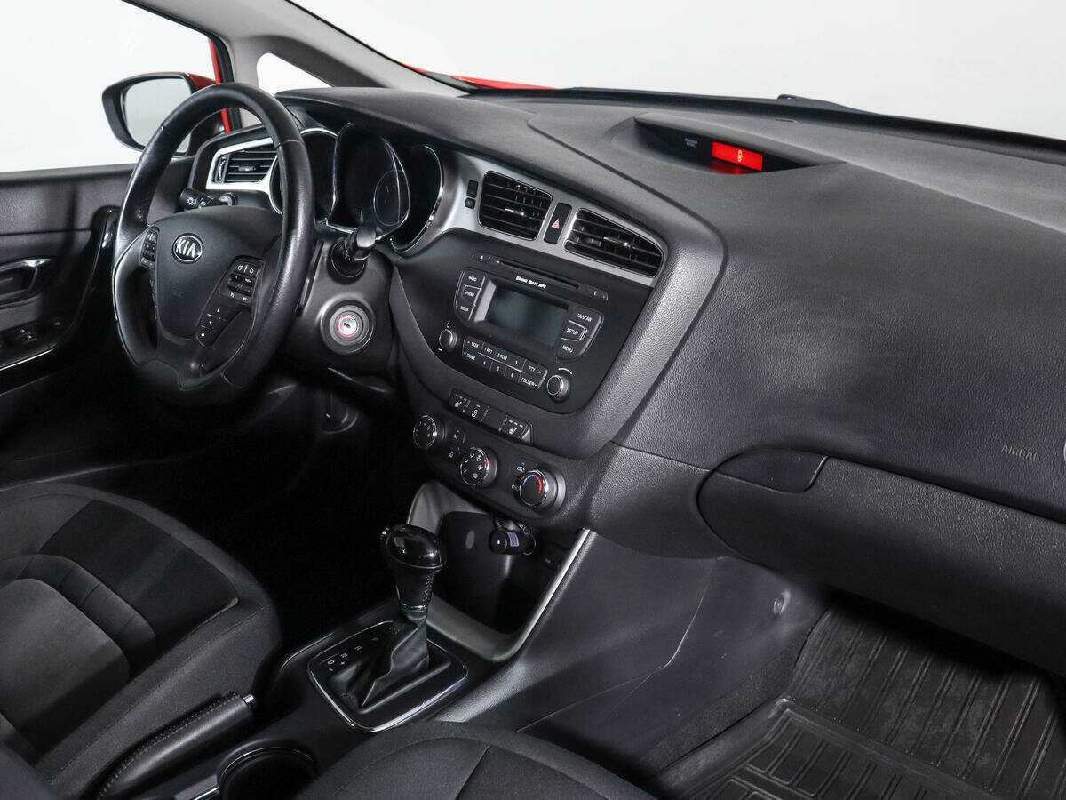 Kia Ceed 2014 года с пробегом. Фото: #7