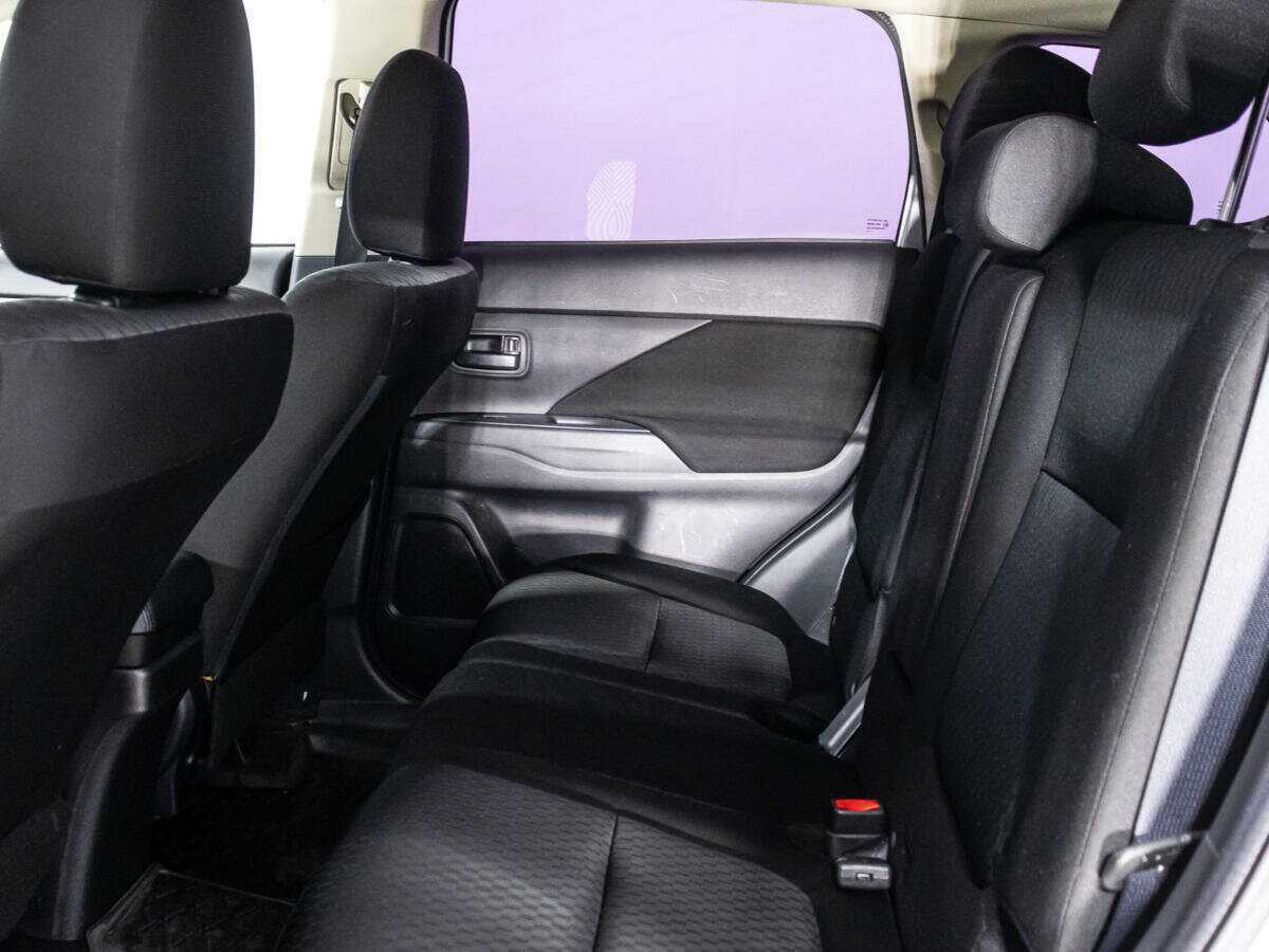Mitsubishi Outlander 2014 года с пробегом. Фото: #9