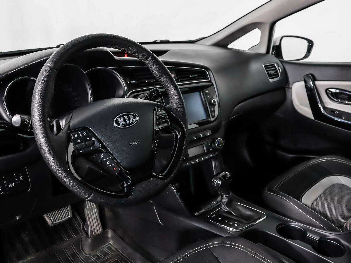 Kia Ceed 2018 года с пробегом. Фото: #6