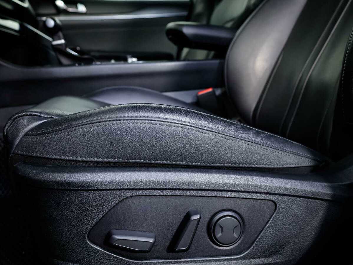 Kia K5 2020 года с пробегом. Фото: #12