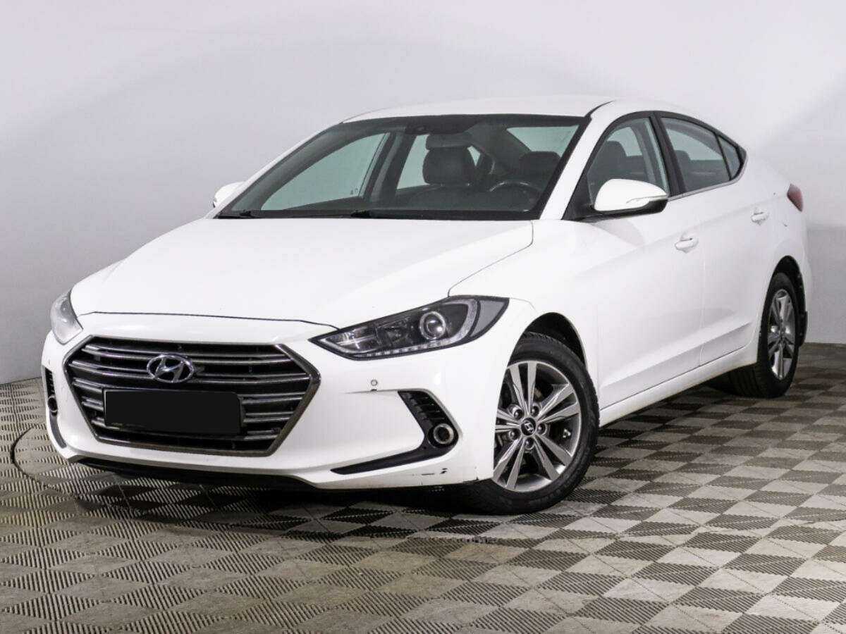 Hyundai Elantra 2016 года с пробегом. Посмотреть фото