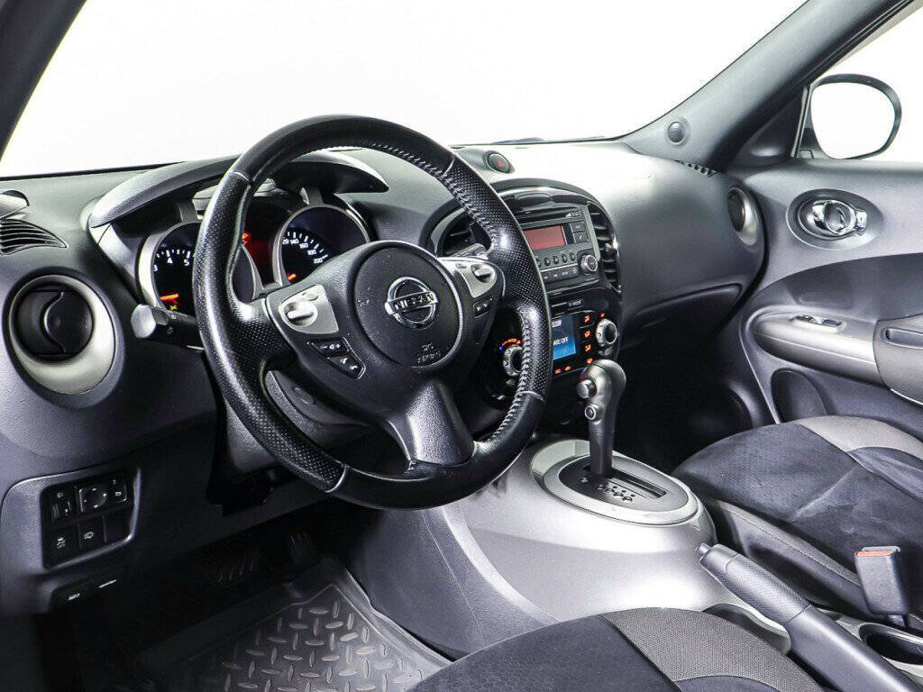 Nissan Juke 2012 года с пробегом. Фото: #13