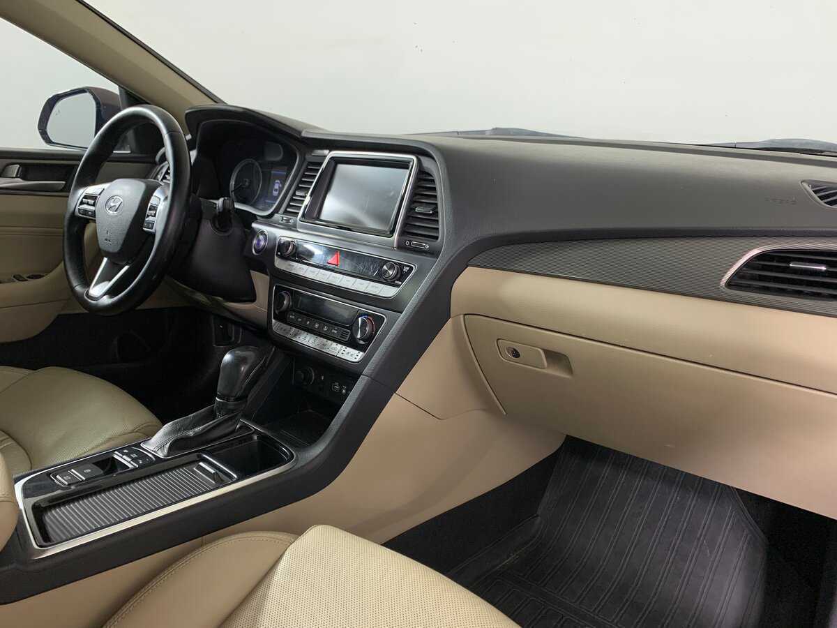 Hyundai Sonata 2019 года с пробегом. Фото: #13