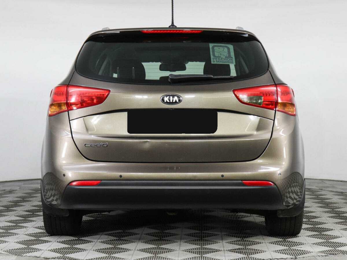 Kia Ceed 2013 года с пробегом. Фото: #5