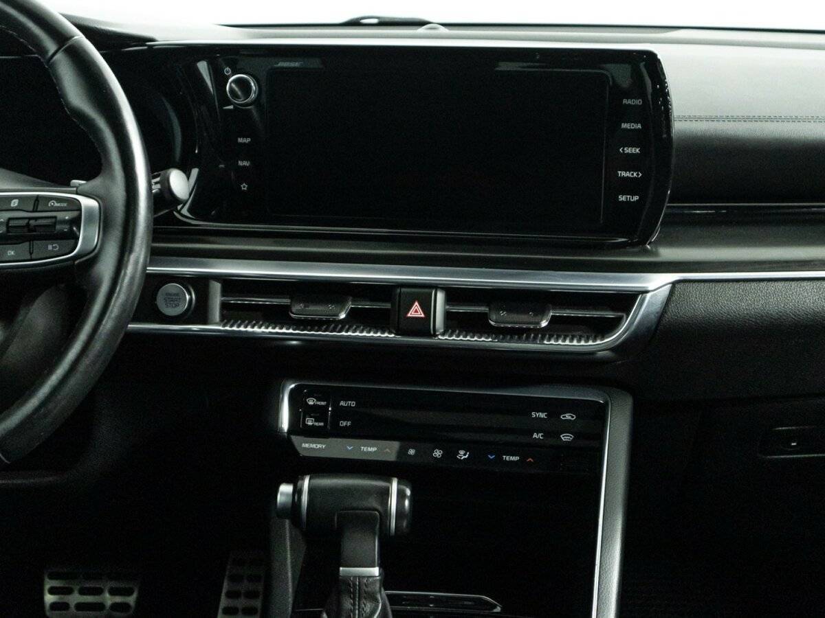 Kia K5 2021 года с пробегом. Фото: #13