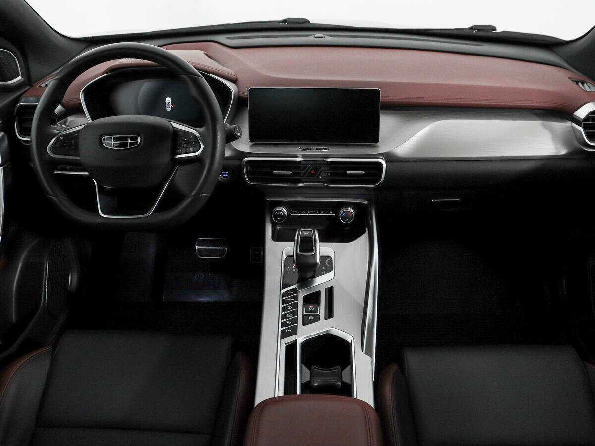 Geely Coolray 2022 года с пробегом. Фото: #12