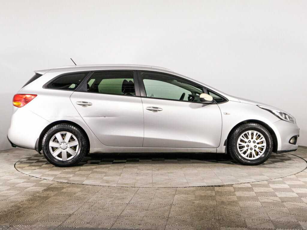 Kia Ceed 2012 года с пробегом. Фото: #3