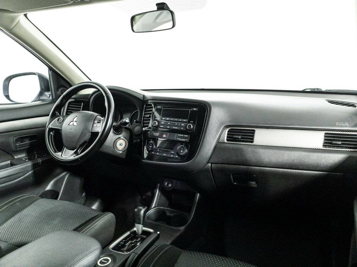 Mitsubishi Outlander 2016 года с пробегом. Фото: #8