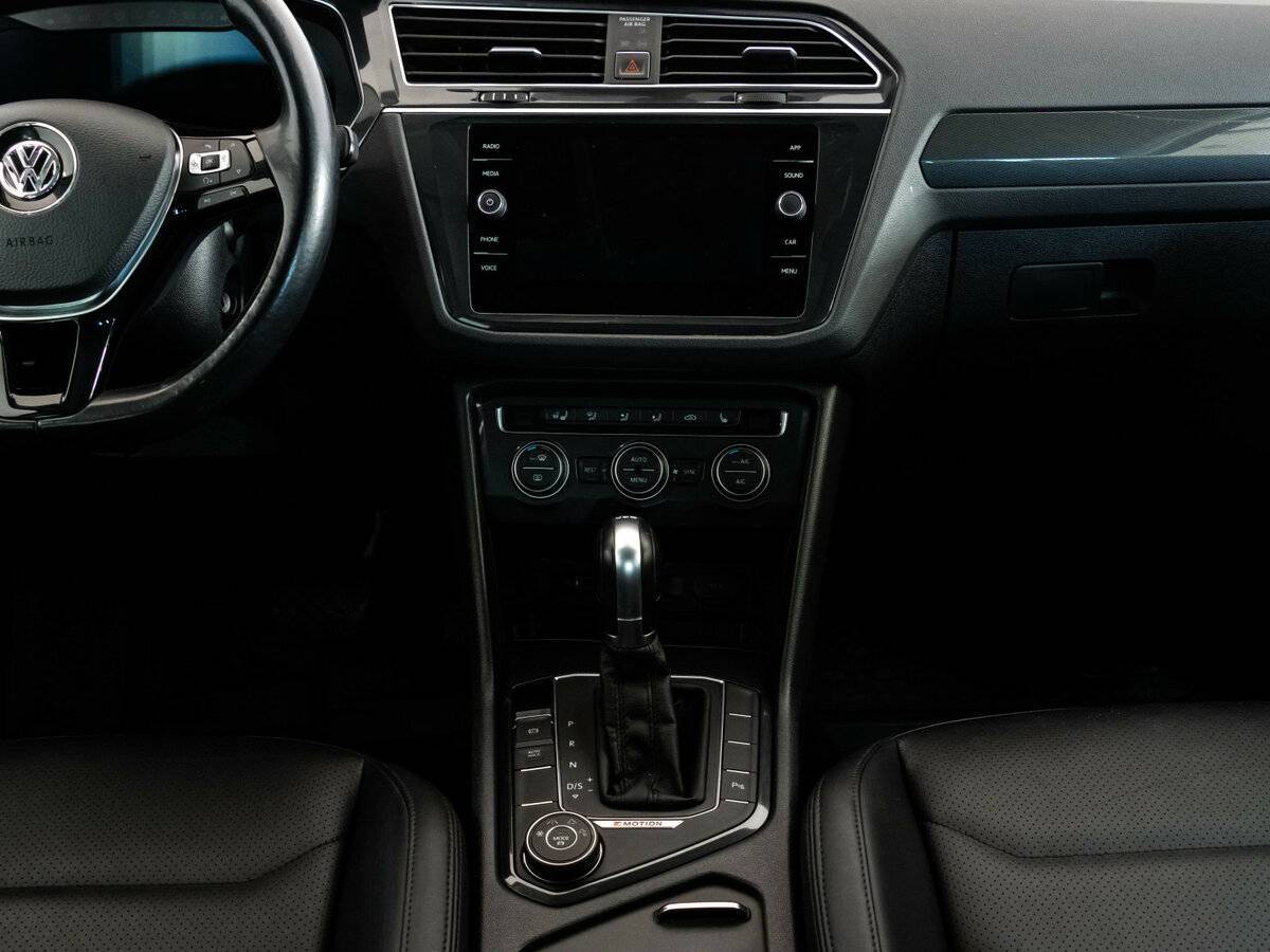 Volkswagen Tiguan 2018 года с пробегом. Фото: #9