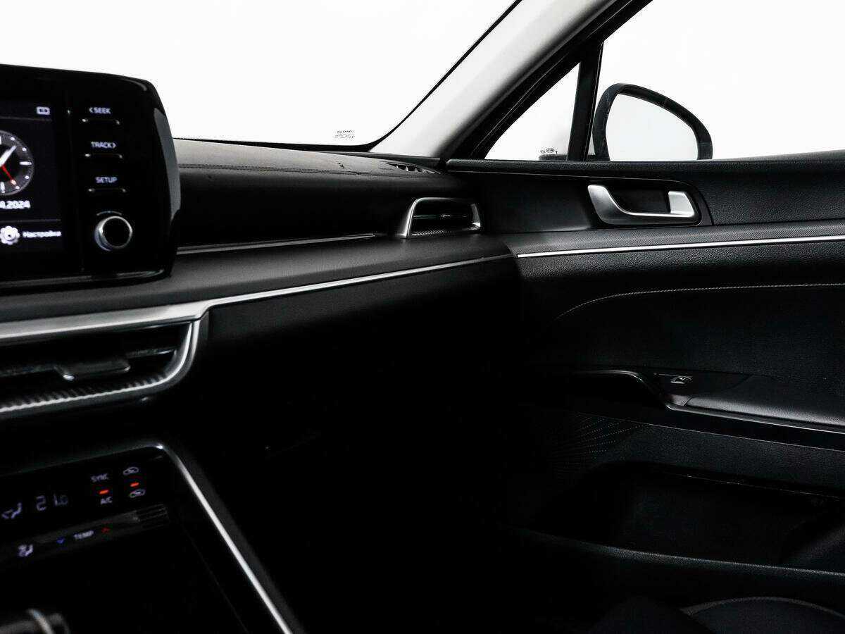 Kia K5 2020 года с пробегом. Фото: #14