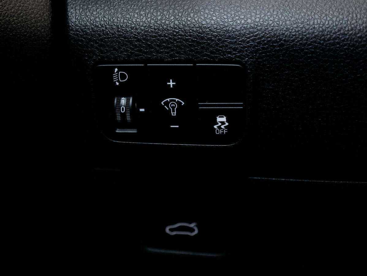 Kia K5 2021 года с пробегом. Фото: #20