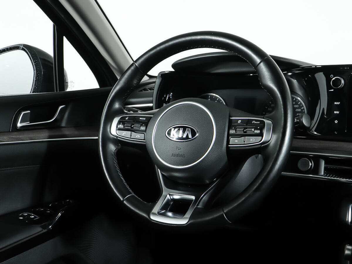 Kia K5 2020 года с пробегом. Фото: #13