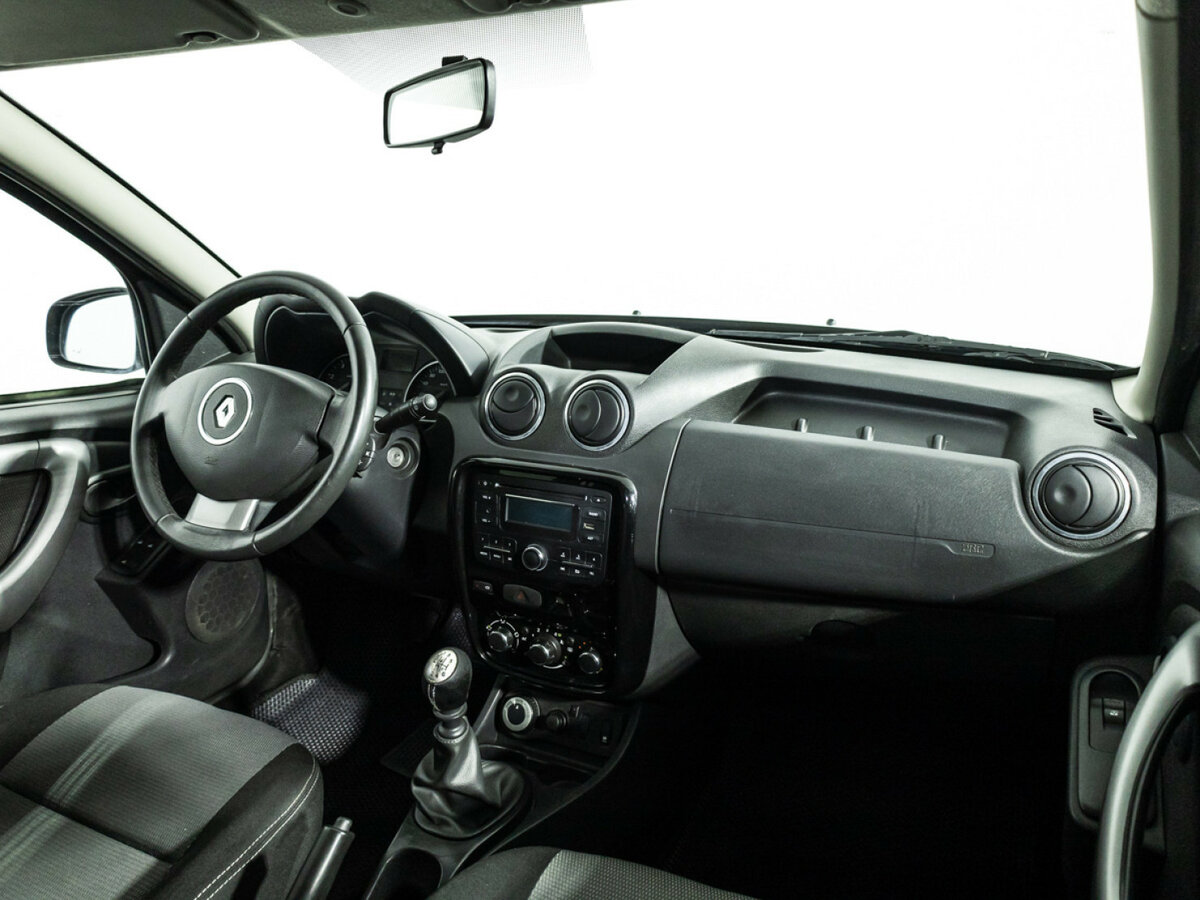 Renault Duster 2013 года с пробегом. Фото: #7